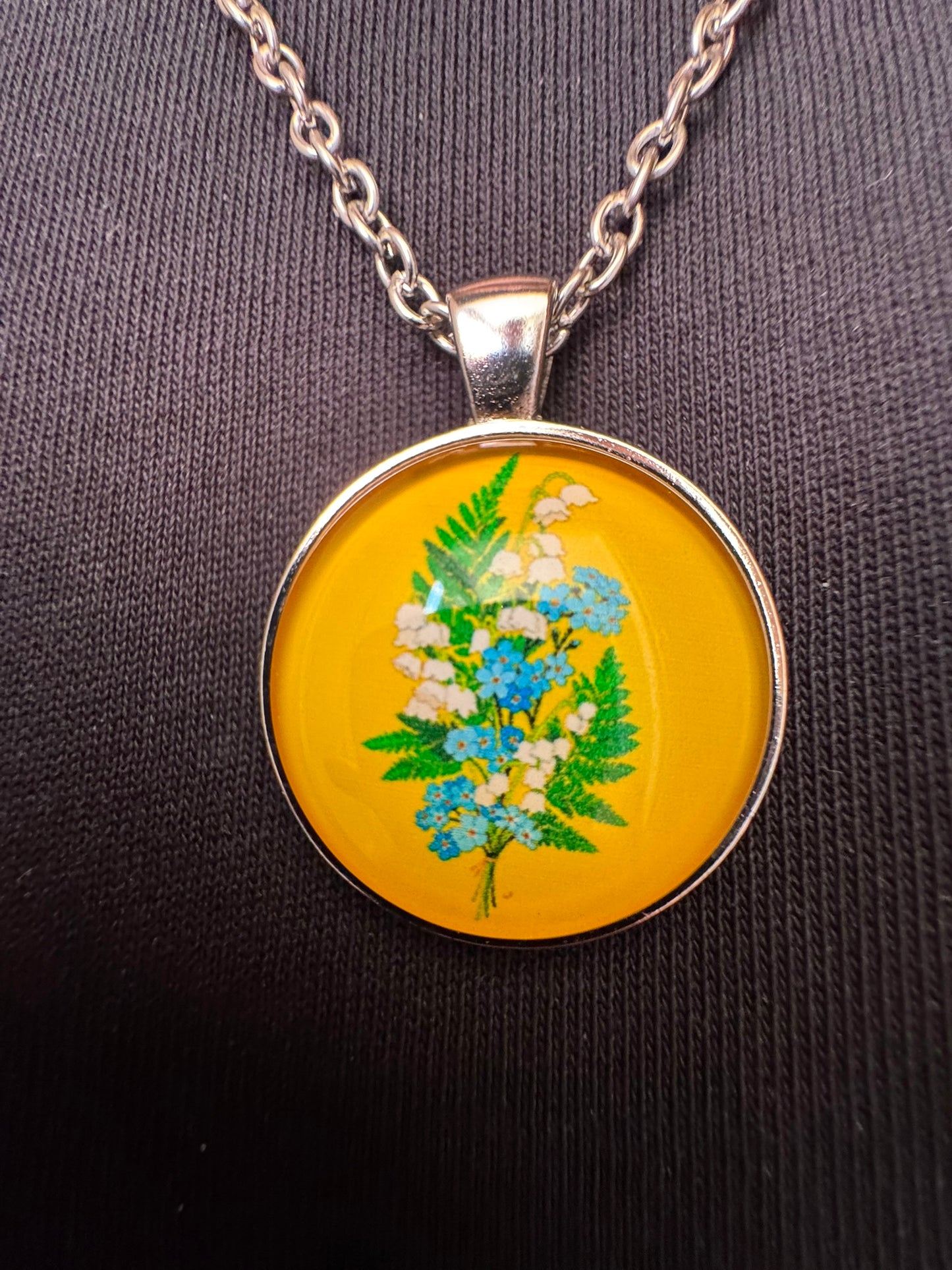 Forget-me-not Pendant and Chain - Ideal gift for Funerals and Dementia awareness